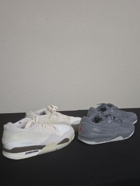 Nike Men's Sneakers in Cream & Gray